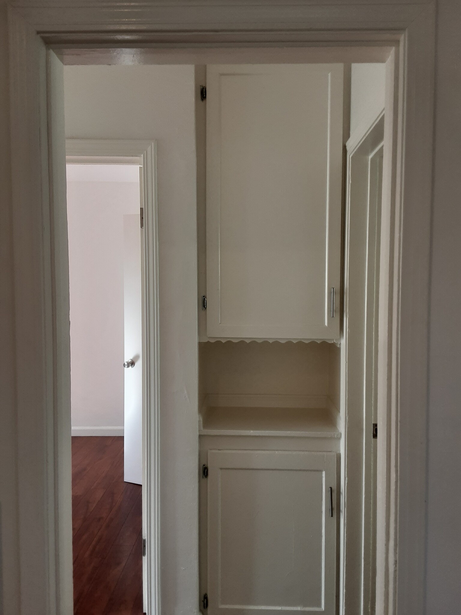 Hallway - 10857 Jefferson Blvd