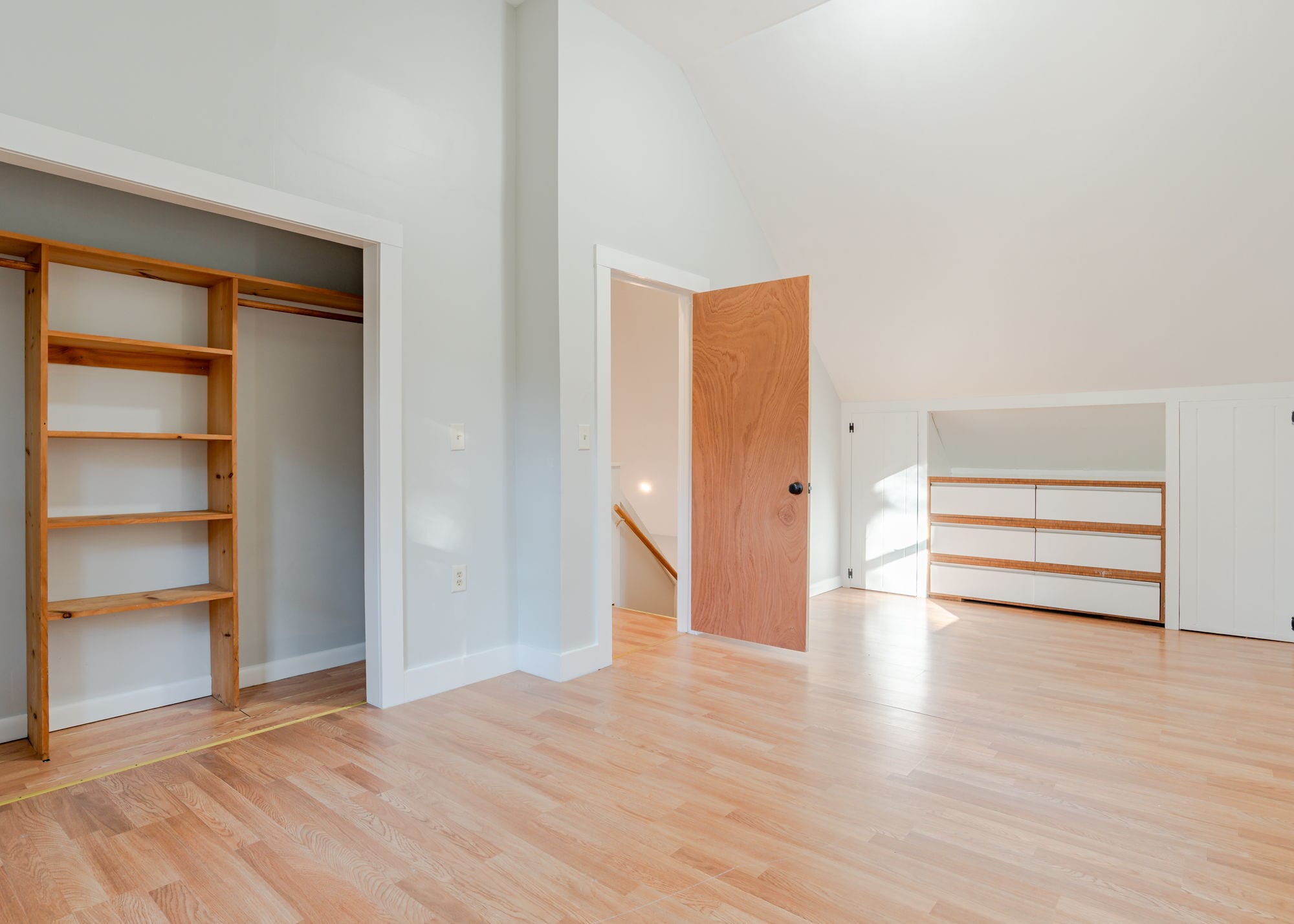 Building Photo - 8 Western Ave