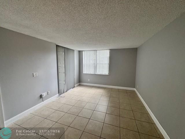 Building Photo - 40 NW 76th Ave