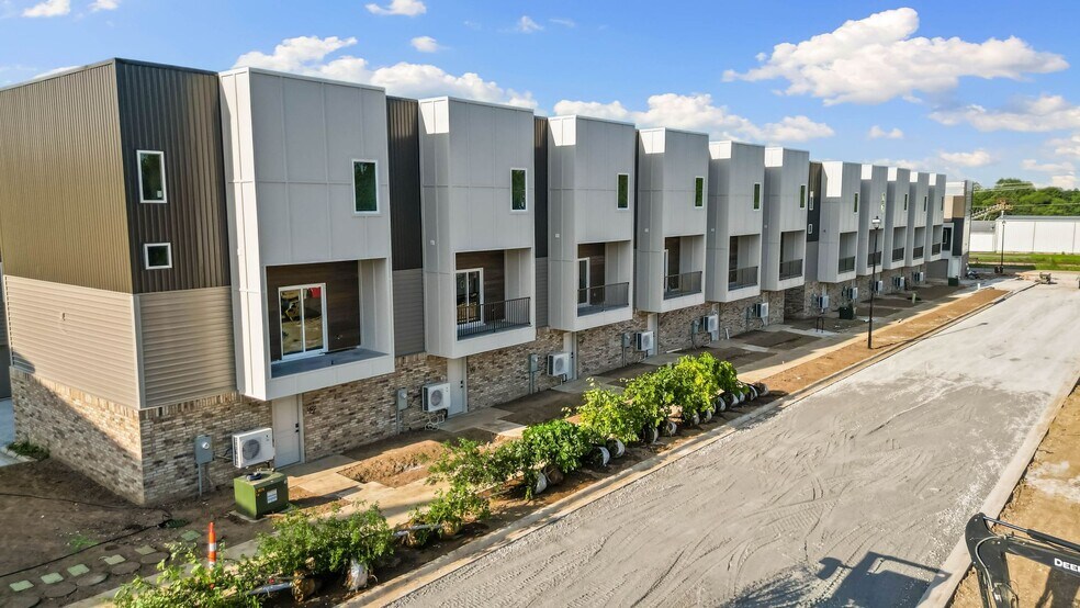 Building Photo - 1464 Hendon St