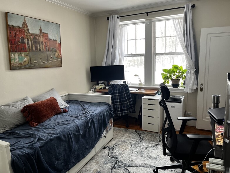 Building Photo - 280 Corey Rd