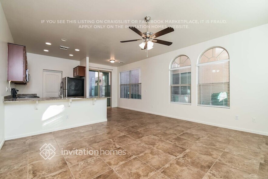 Building Photo - 3386 E Liberty Ln