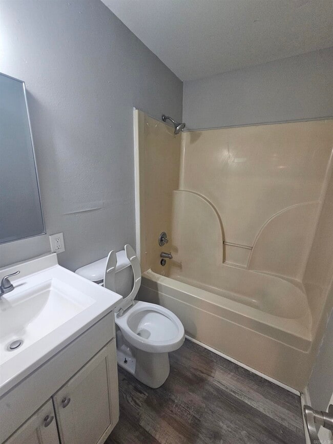 Building Photo - 14807 Sweet Gum Dr