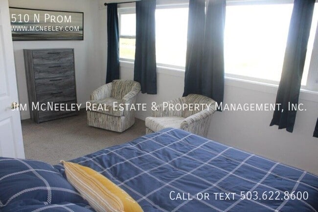 Building Photo - 510 N Prom-