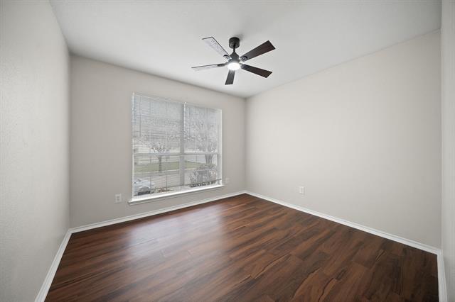 Building Photo - 3053 Hopewell Ln