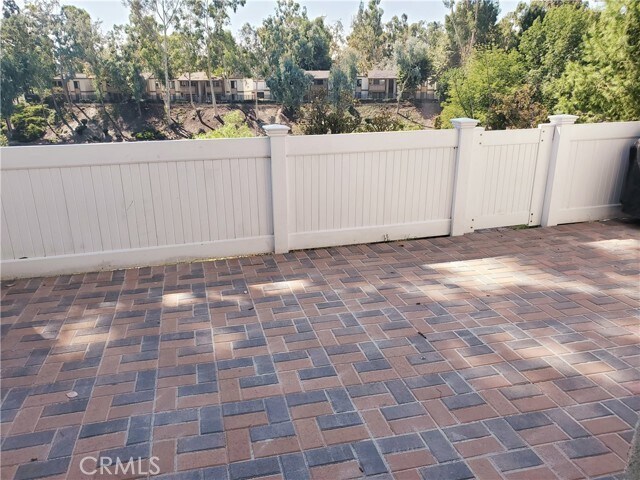 Building Photo - 25091 Acacia Ln