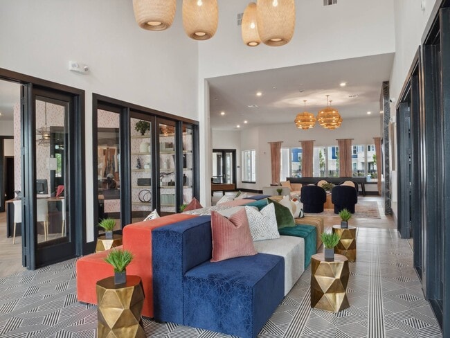 Building Photo - Reserve at Ventana Lakes