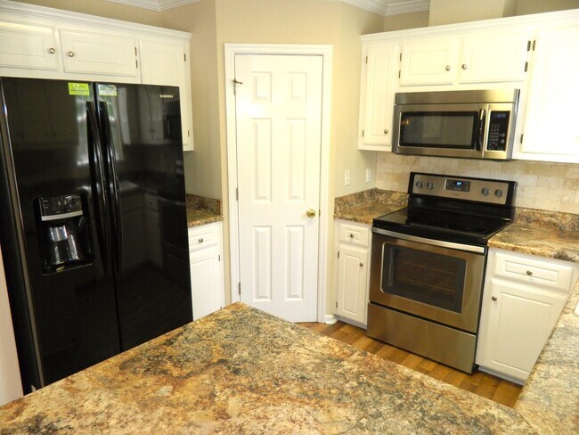 Building Photo - 789 Osprey Ln
