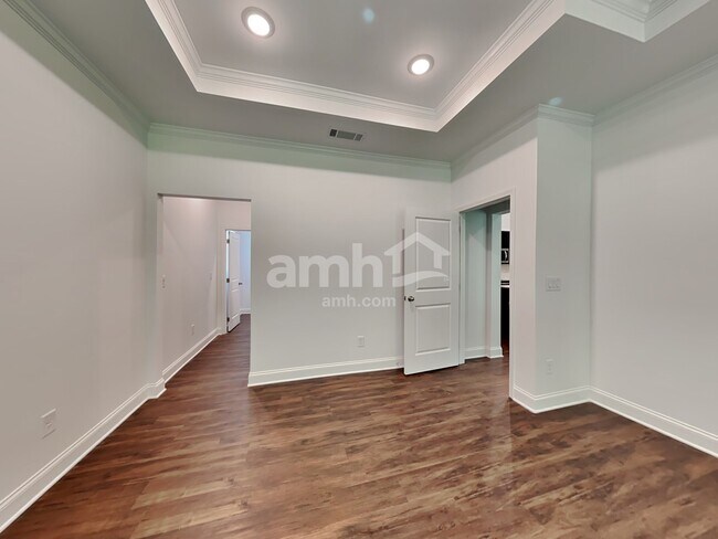 Building Photo - 5037 Pebble Bridge Way