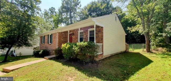 Primary Photo - 7204 Plantation Forest Dr