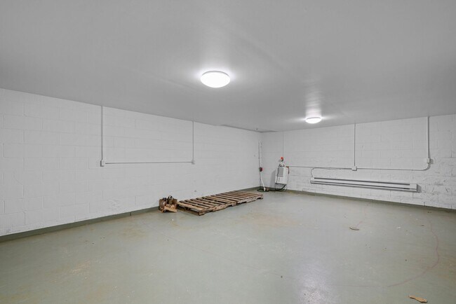 Building Photo - Charming 1 Bedroom Home near Duke University