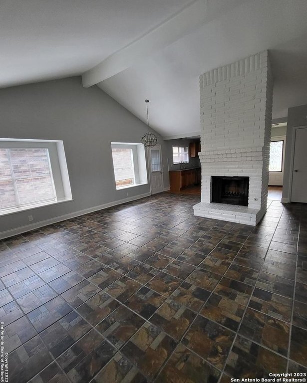 Building Photo - 656 Fern Meadow Dr