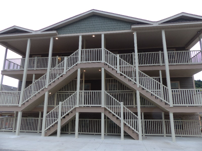 Building Photo - 1616 Spring Valley Dr