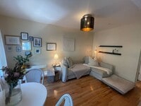 Building Photo - 4444 Cresson St