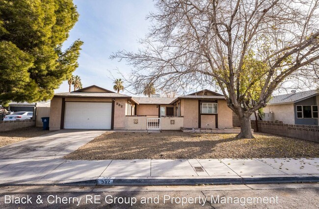 Primary Photo - 3 br, 2 bath House - 332 Bergin Drive