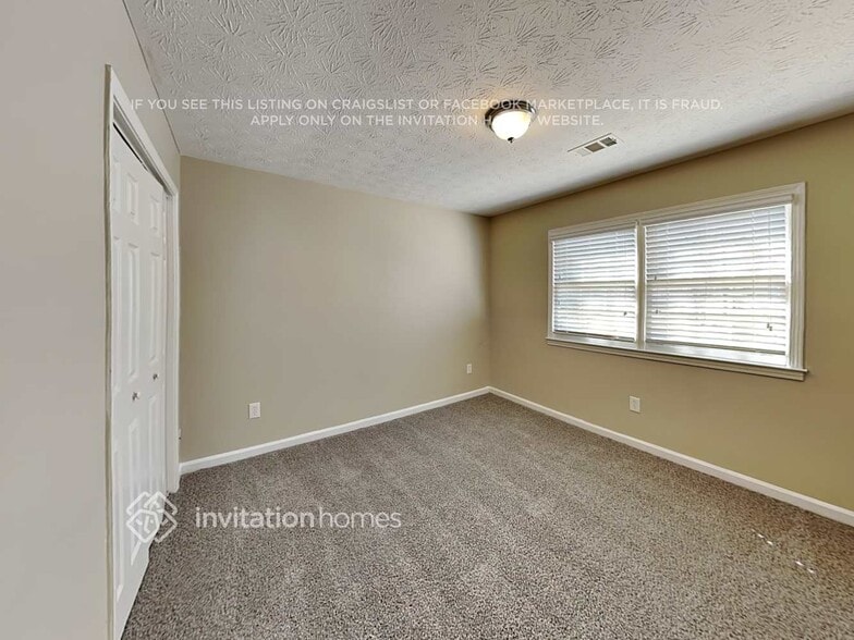 Building Photo - 1441 Albans Ct