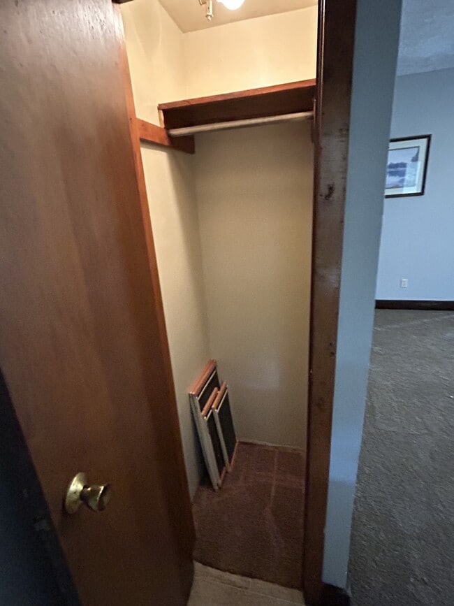 Building Photo - 1702 Michigan Ave