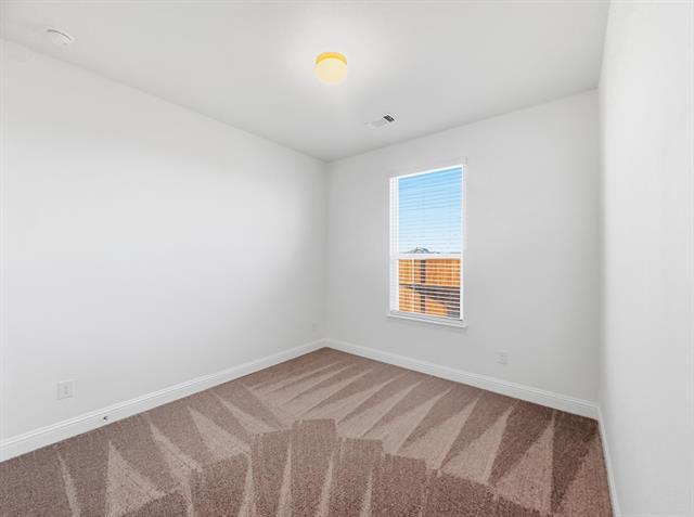 Building Photo - 622 Saxony Dr