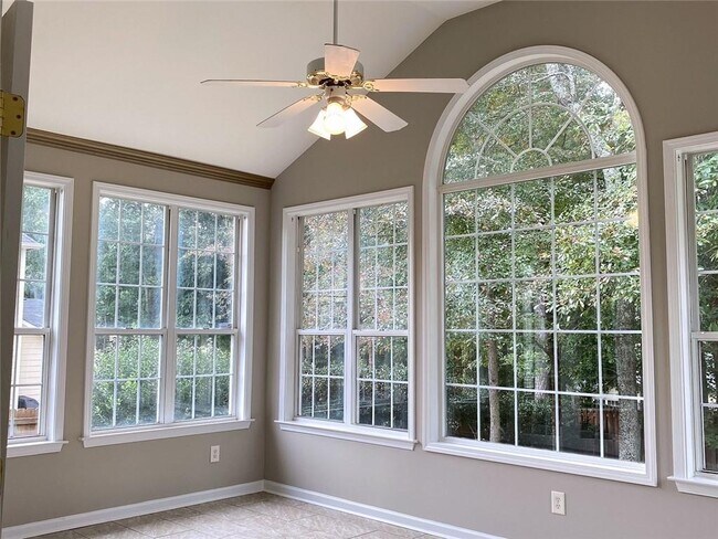 Building Photo - 2684 Rocky Knoll Ct