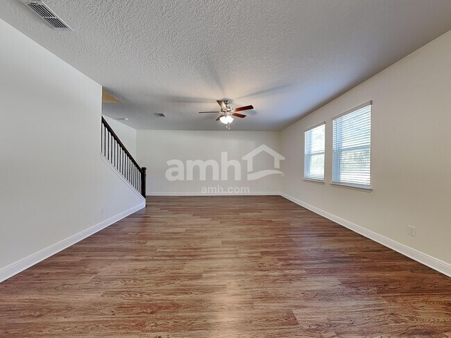 Building Photo - 719 Zarabrooke Ct