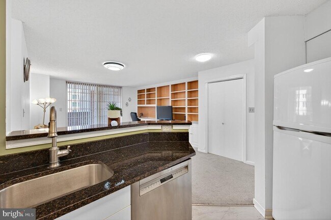 Building Photo - 1230 23rd St NW