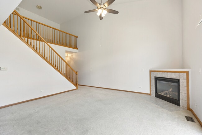 Building Photo - 820 Adam Ln