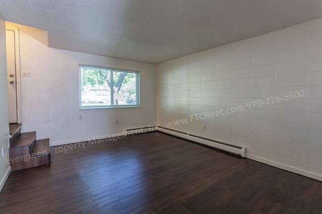 Building Photo - 1606 N Estrella Ave