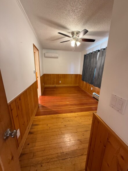 Building Photo - 245 Cyteworth Rd