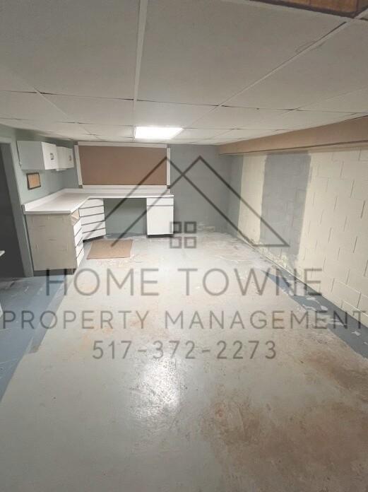 Building Photo - 2664 Rockwood Dr