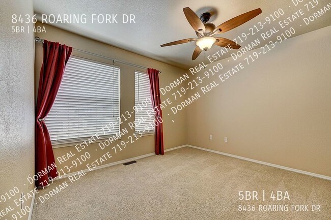 Building Photo - 8436 Roaring Fork Dr