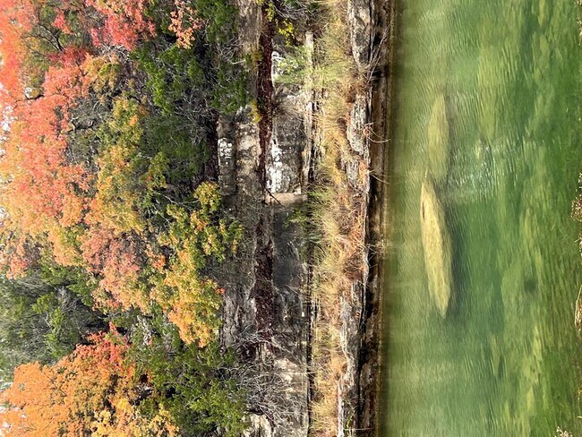 Building Photo - 275 Creek Ridge Trail W