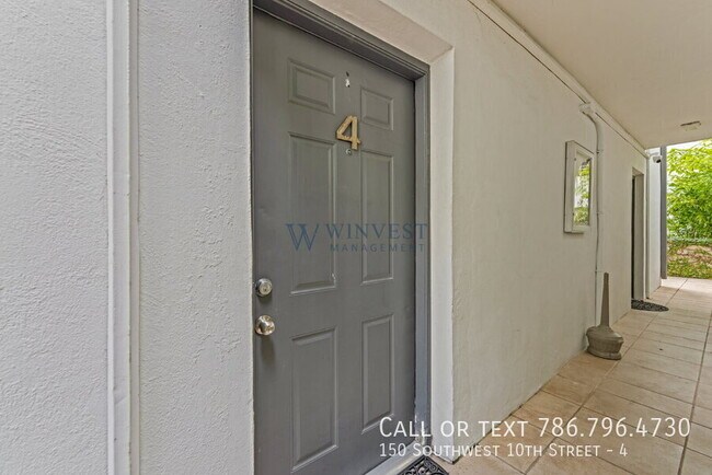 Building Photo - 150 SW 10th St