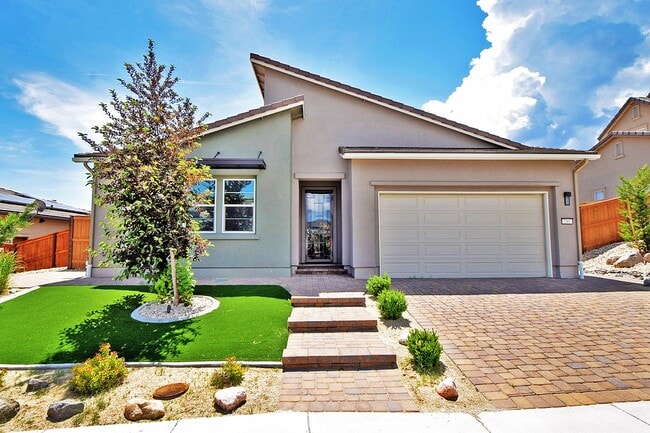 Primary Photo - Gorgeous Home