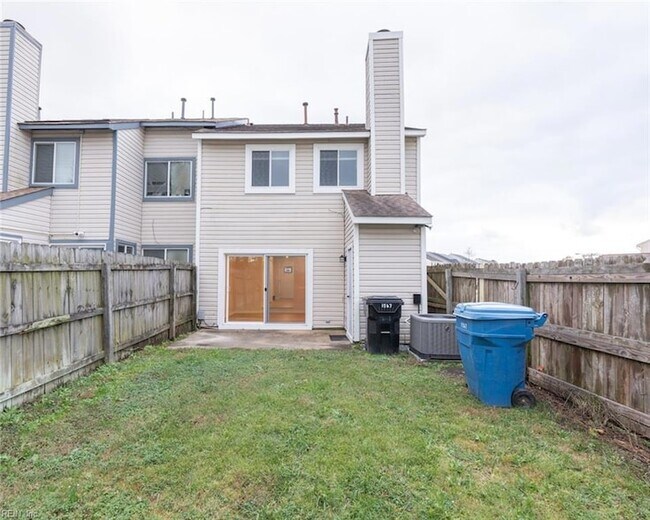 Building Photo - 1567 Sword Dancer Dr