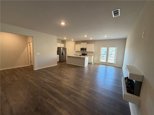 Building Photo - 30 Rustin Rdg