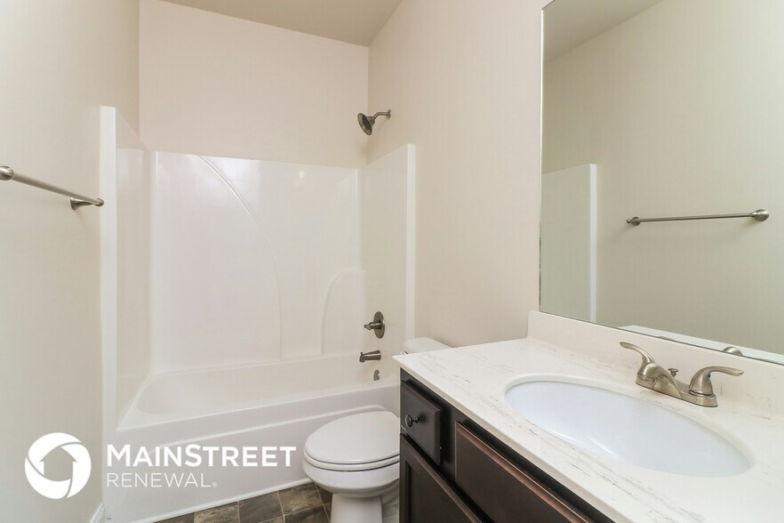 Building Photo - 120 Brookhaven Dr