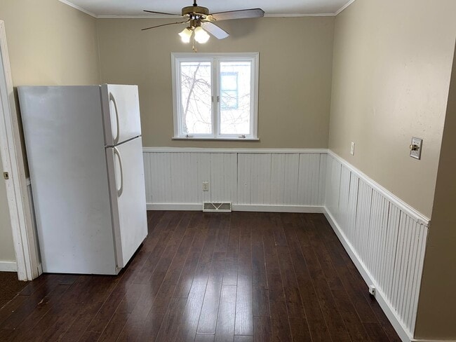 Building Photo - Lovely 3 Bedroom Southside Holland