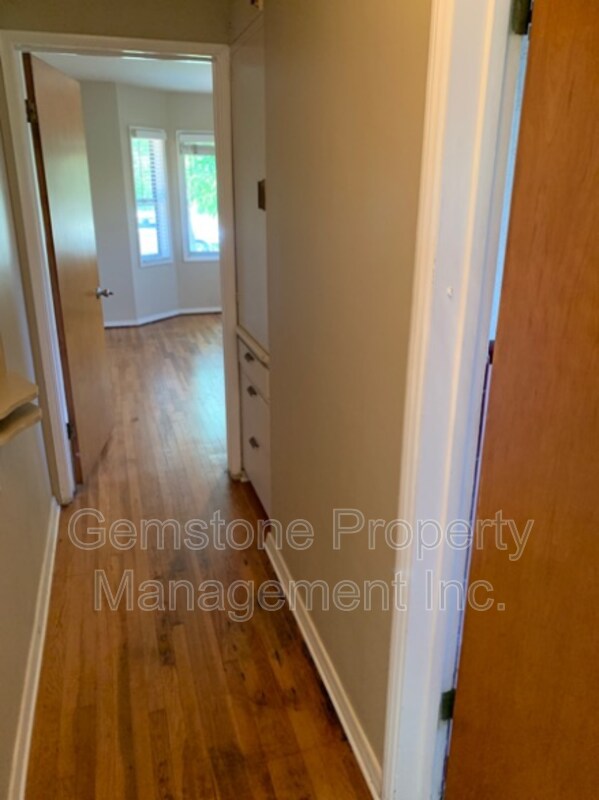 Building Photo - 4947 63rd St