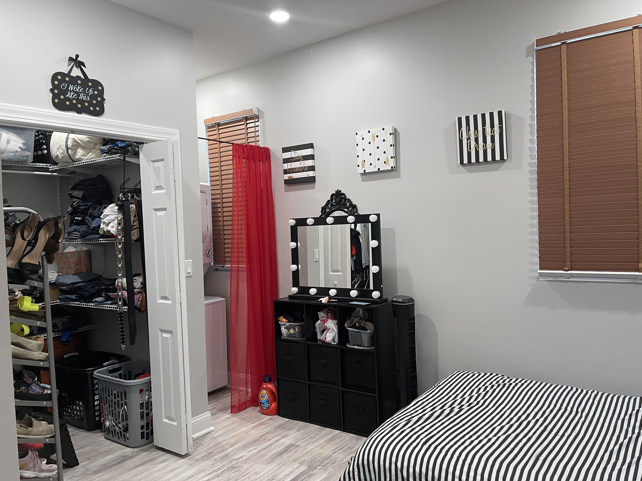 Building Photo - 507 E Mulberry St