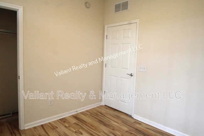 Building Photo - 13364 Beach Blvd