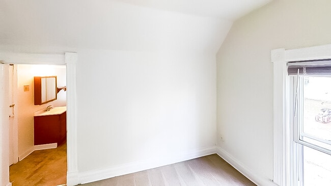 Building Photo - 8 S Normal St