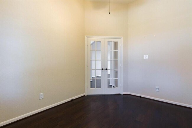 Building Photo - 26930 Harwood Heights Dr