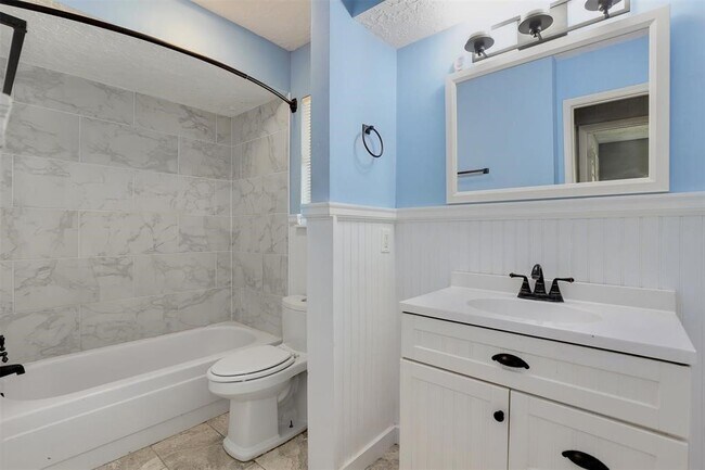 Building Photo - 13314 Ravensway Dr