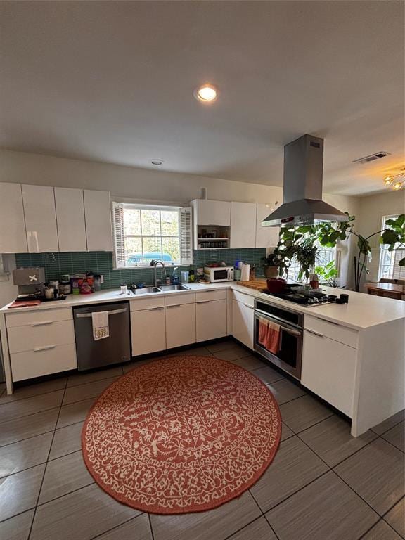 Building Photo - 917 E 39th St