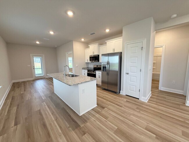 Building Photo - 28073 Hallow Trl