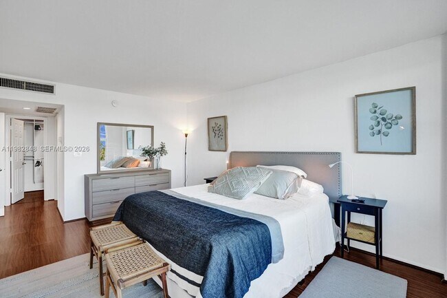 Building Photo - 5600 Collins Ave