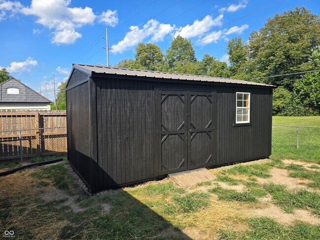 Building Photo - 2115 Dawnshire Dr