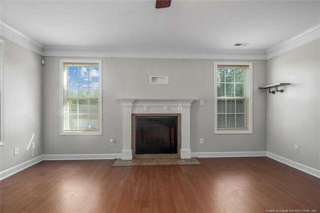 Building Photo - 2105 Calista Cir