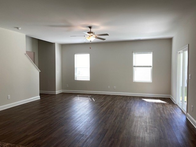 Building Photo - 7008 Vanover Dr