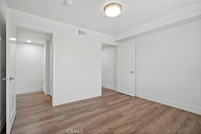 Building Photo - 11312 Huston St